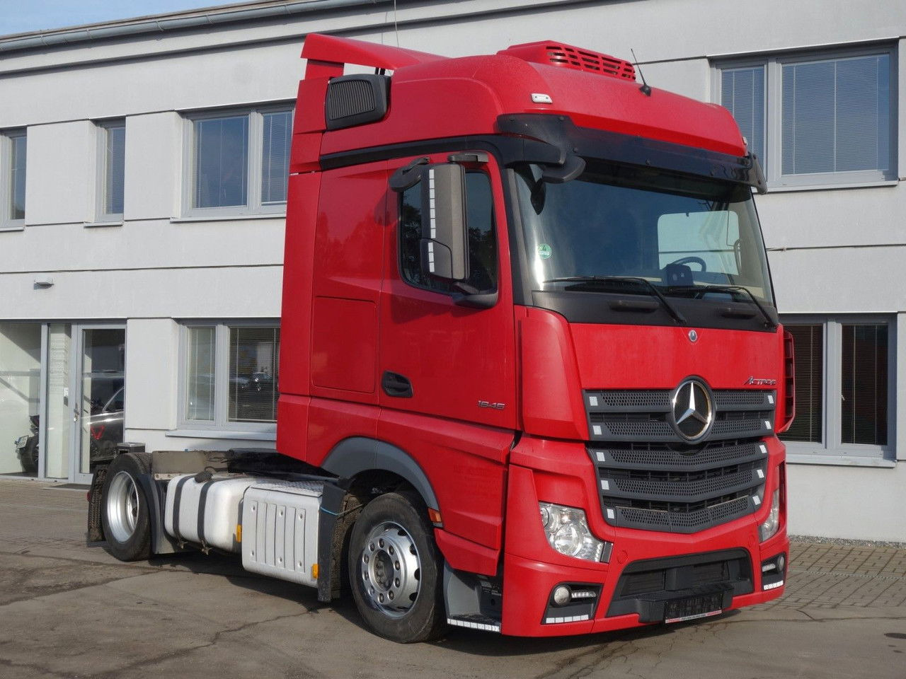 Mercedes-Benz Actros 1845 Lsnrl Lowdeck, 2 Stk. - Tracteur routier: photos 3 Mercedes-Benz Actros 1845 Lsnrl Lowdeck, 2 Stk. - Tracteur routier: photos 3