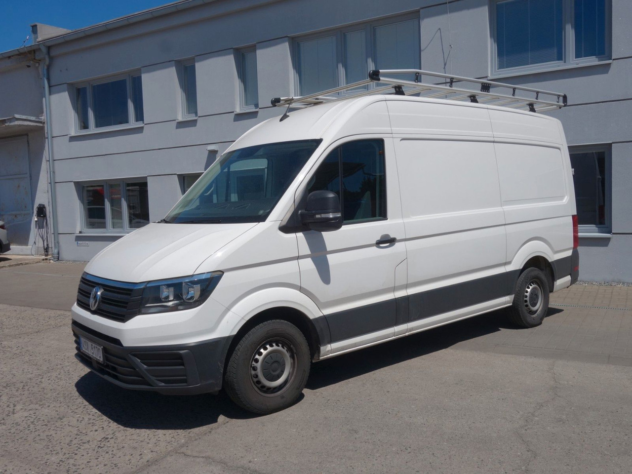 Volkswagen Crafter 2,0 TDI 103 kW - Fourgon utilitaire: photos 2 Volkswagen Crafter 2,0 TDI 103 kW - Fourgon utilitaire: photos 2
