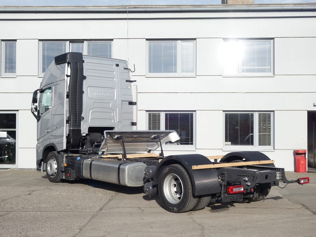 Volvo FH 13 XL 460 Turbo Compound Neue - Camion à rideaux coulissants: photos 5 Volvo FH 13 XL 460 Turbo Compound Neue - Camion à rideaux coulissants: photos 5