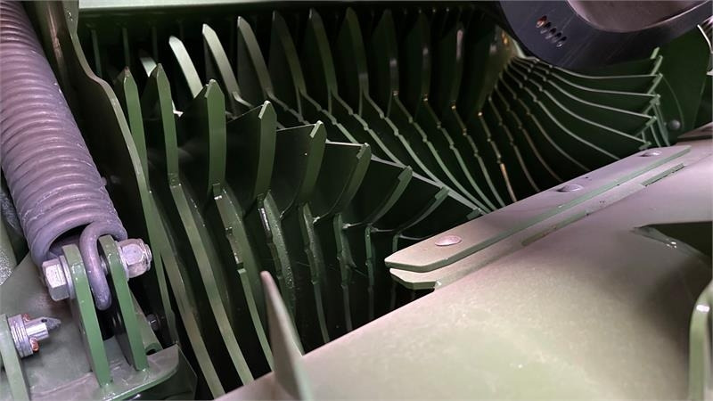 Presse à balles cubiques Krone Big Pack 1290 HDP II XC: photos 9 Presse à balles cubiques Krone Big Pack 1290 HDP II XC: photos 9