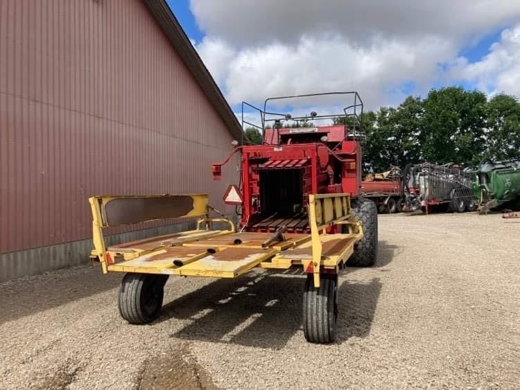 Massey Ferguson LB190 Fieldstar *** m. parkland ballevogn ***  - Presse à balles cubiques: photos 4 Massey Ferguson LB190 Fieldstar *** m. parkland ballevogn ***  - Presse à balles cubiques: photos 4