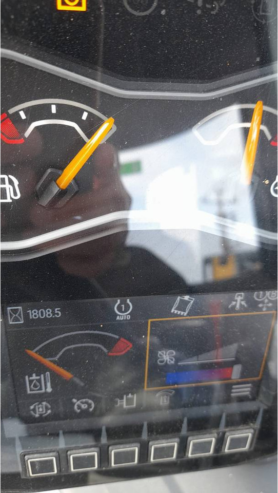 CAT 301.8-05 - Pelle sur chenille: photos 5 CAT 301.8-05 - Pelle sur chenille: photos 5