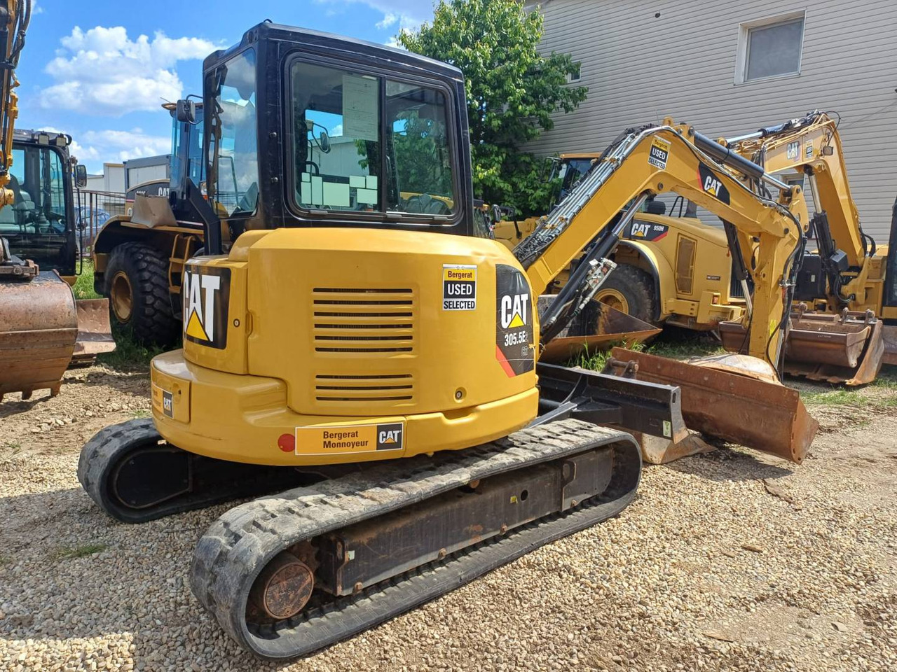 CAT 305.5E2CR - Pelle sur chenille: photos 3 CAT 305.5E2CR - Pelle sur chenille: photos 3