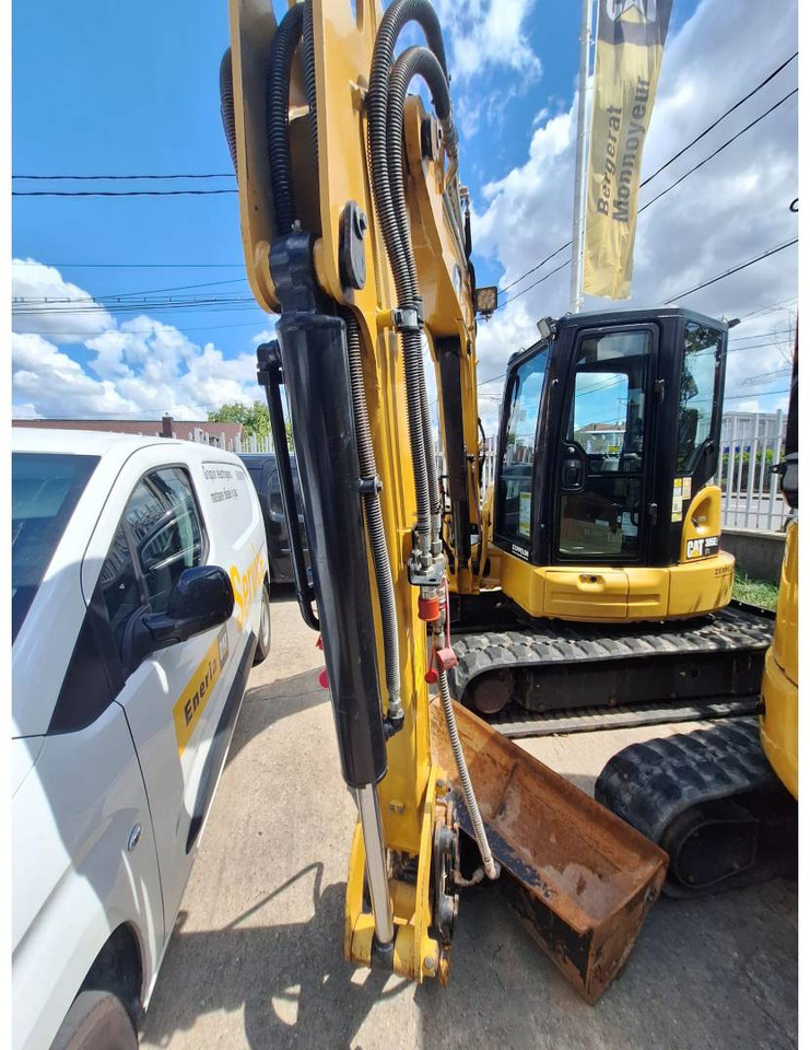 CAT 305E2CR - Pelle sur chenille: photos 1 CAT 305E2CR - Pelle sur chenille: photos 1