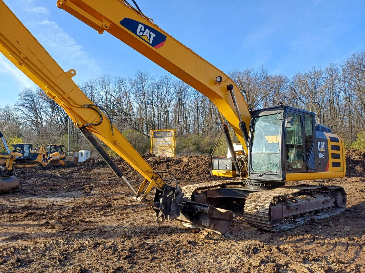 CAT 320EL - Pelle sur chenille: photos 1 CAT 320EL - Pelle sur chenille: photos 1