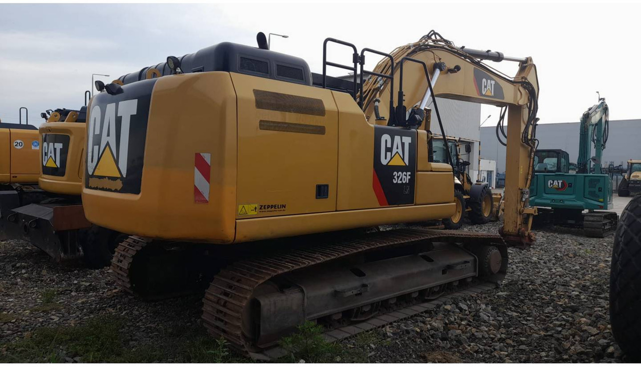 CAT 326FLN - Pelle sur chenille: photos 3 CAT 326FLN - Pelle sur chenille: photos 3