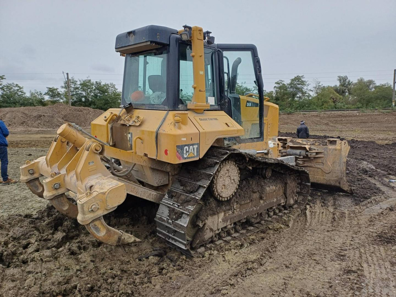 CAT D6NXL - Bulldozer: photos 3 CAT D6NXL - Bulldozer: photos 3