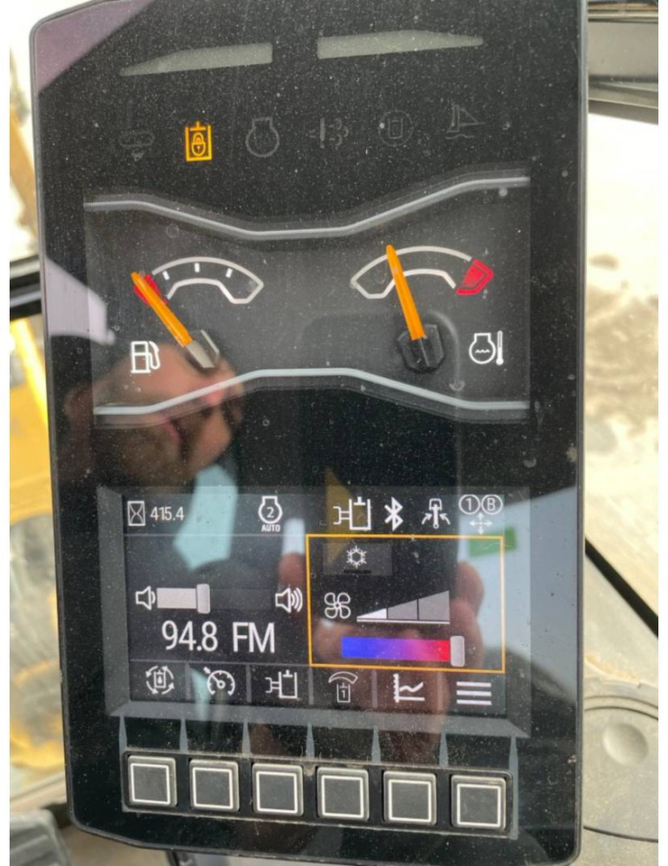 CAT 301.8 - Pelle sur chenille: photos 5 CAT 301.8 - Pelle sur chenille: photos 5