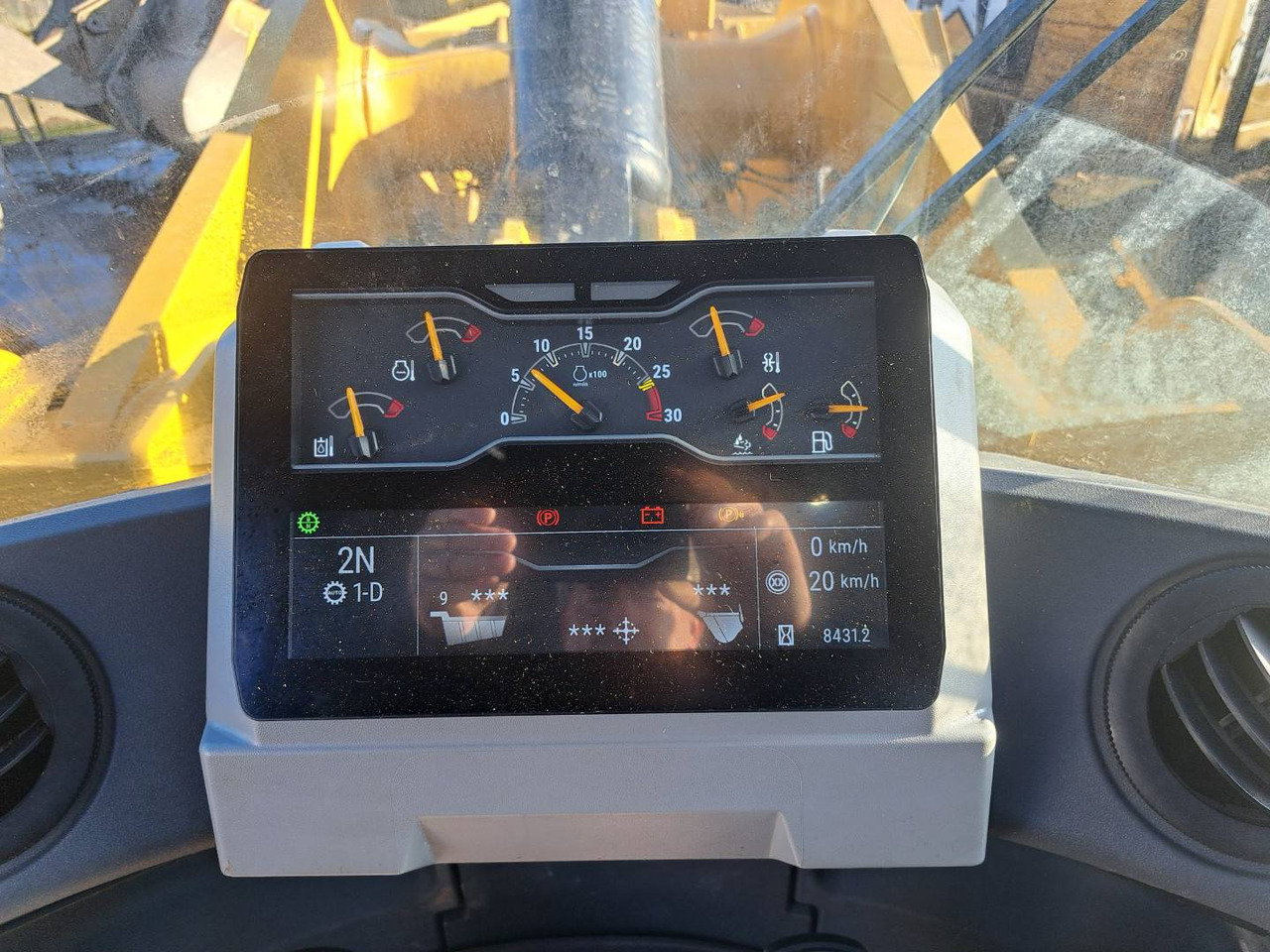 CAT 972 - Chargeuse sur pneus: photos 5 CAT 972 - Chargeuse sur pneus: photos 5