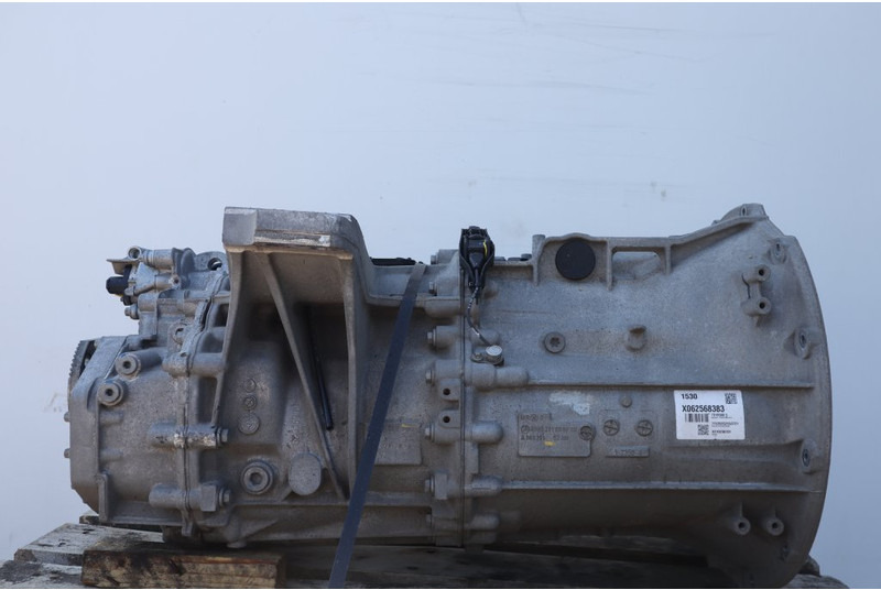 Mercedes-Benz G211-12KL MP4 OM470 715352G2553721 - Boîte de vitesse pour Camion: photos 3 Mercedes-Benz G211-12KL MP4 OM470 715352G2553721 - Boîte de vitesse pour Camion: photos 3