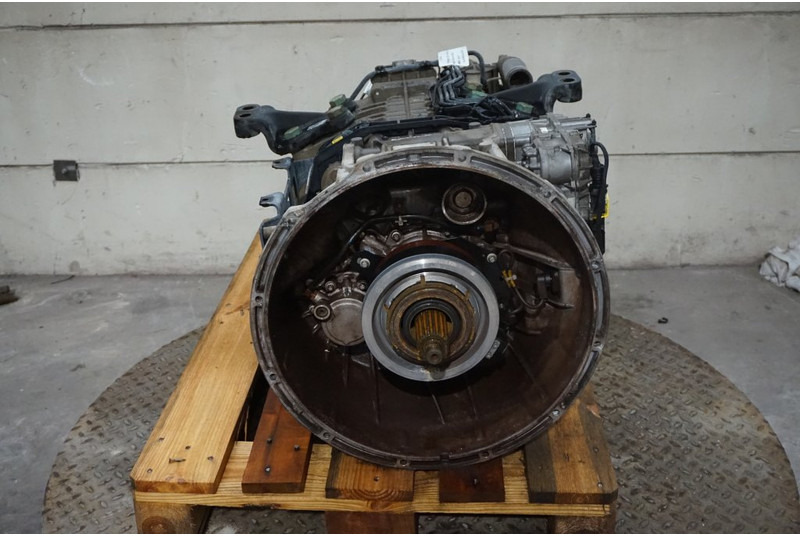 Mercedes-Benz G281-12KL + VOITH - Boîte de vitesse pour Camion: photos 2 Mercedes-Benz G281-12KL + VOITH - Boîte de vitesse pour Camion: photos 2