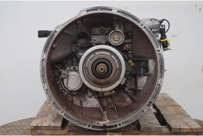 Mercedes-Benz G330-12KL + VOITH - Boîte de vitesse pour Camion: photos 2 Mercedes-Benz G330-12KL + VOITH - Boîte de vitesse pour Camion: photos 2