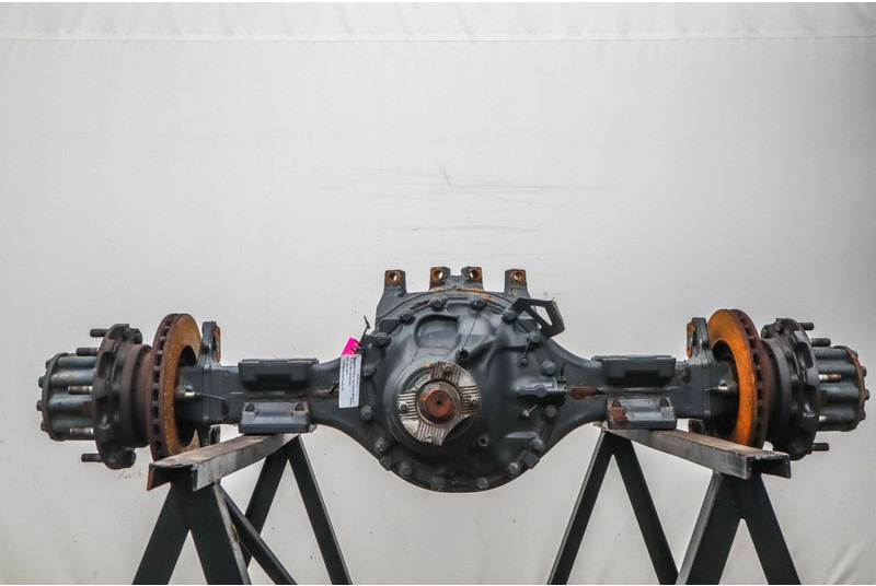 Mercedes-Benz R440-13A/C22.5 37/13 2? MODEL - Essieu arrière pour Camion: photos 1 Mercedes-Benz R440-13A/C22.5 37/13 2? MODEL - Essieu arrière pour Camion: photos 1