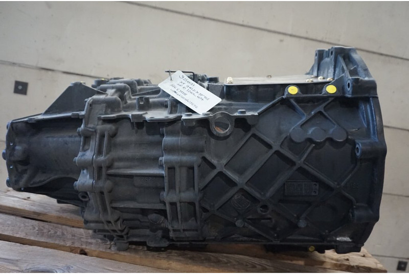 ZF 12AS2130DD TGS 81.32004-6257 - Boîte de vitesse pour Camion: photos 3 ZF 12AS2130DD TGS 81.32004-6257 - Boîte de vitesse pour Camion: photos 3