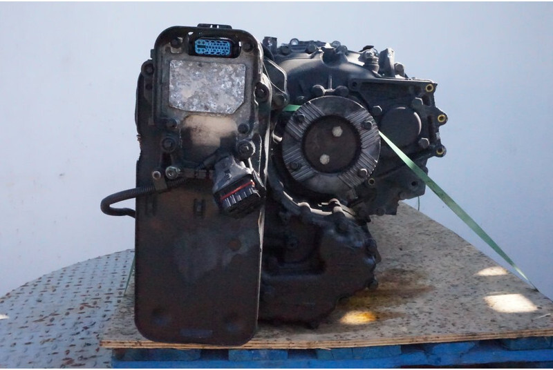 ZF 12AS2131TD+INT3 - Boîte de vitesse pour Camion: photos 4 ZF 12AS2131TD+INT3 - Boîte de vitesse pour Camion: photos 4