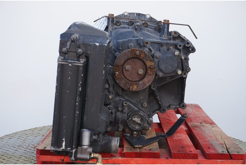 ZF 12AS3001TO+INT 81 32003-6734 - Boîte de vitesse pour Camion: photos 4 ZF 12AS3001TO+INT 81 32003-6734 - Boîte de vitesse pour Camion: photos 4