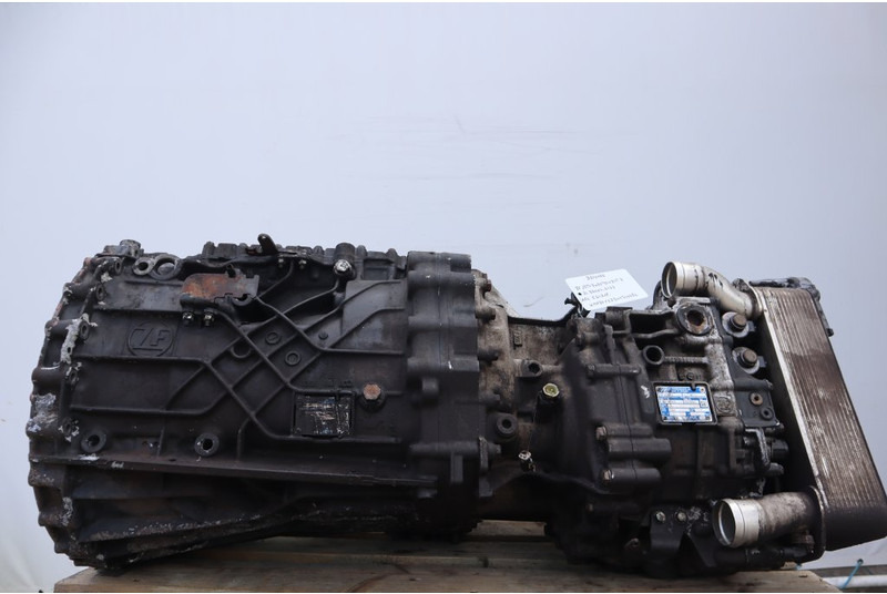 ZF 12TX3021TO+INT3 81.32004-6423 - Boîte de vitesse pour Camion: photos 1 ZF 12TX3021TO+INT3 81.32004-6423 - Boîte de vitesse pour Camion: photos 1