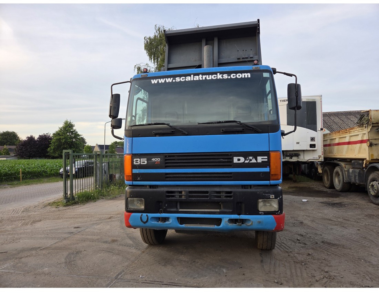 DAF 85 400 ATI 6x4 Tipper - Camion benne: photos 5 DAF 85 400 ATI 6x4 Tipper - Camion benne: photos 5