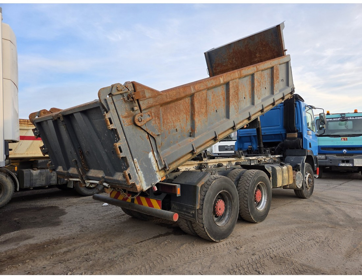 DAF 85 400 ATI 6x4 Tipper - Camion benne: photos 2 DAF 85 400 ATI 6x4 Tipper - Camion benne: photos 2