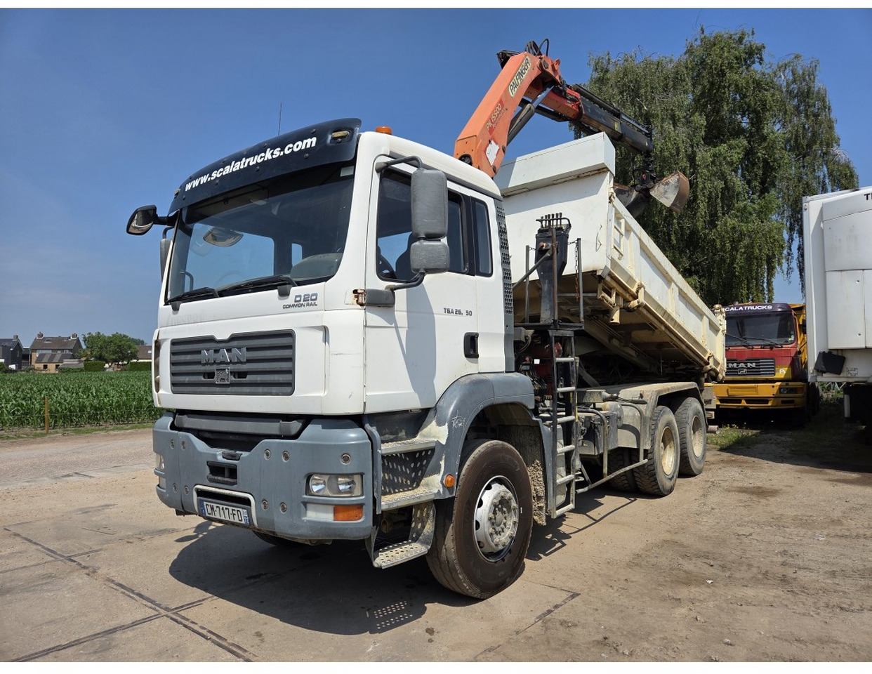 MAN TGA 26.350 6X4 BORDMATIC TIPPER CRANE PALFINGER PK15500 - Camion benne, Camion grue: photos 1 MAN TGA 26.350 6X4 BORDMATIC TIPPER CRANE PALFINGER PK15500 - Camion benne, Camion grue: photos 1