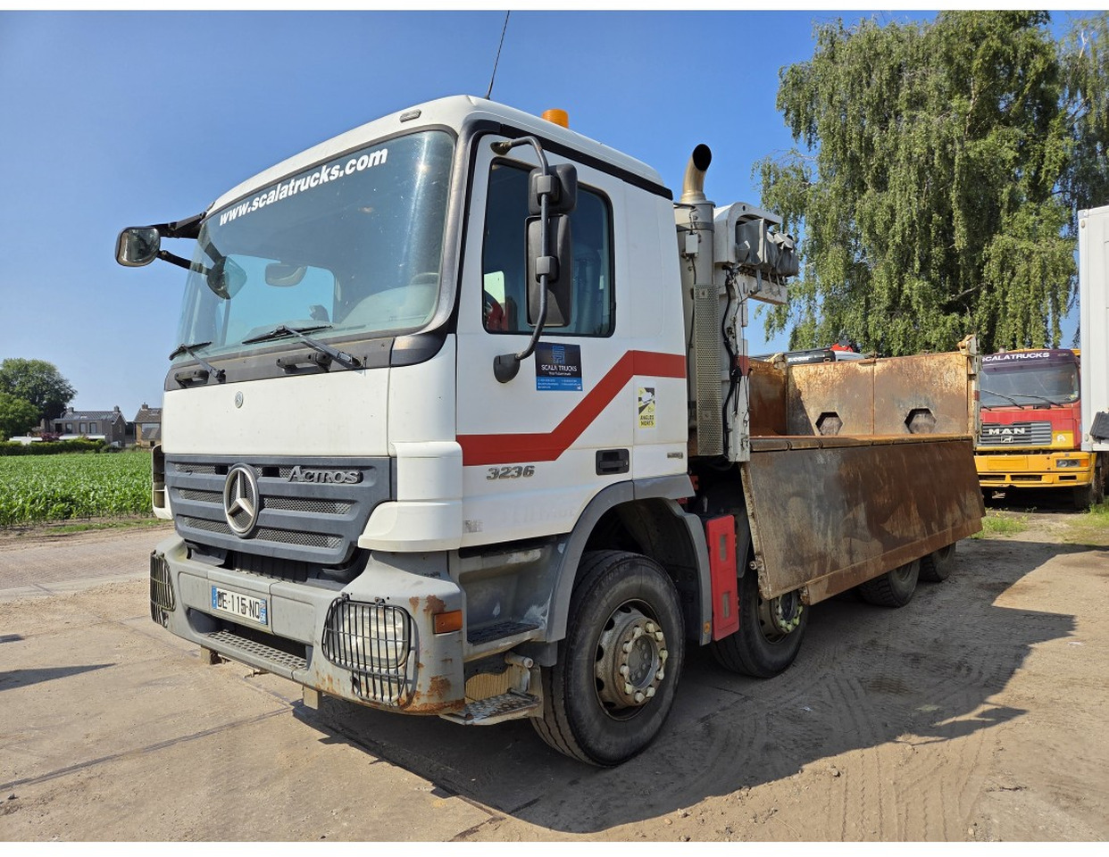 Mercedes Actros 3236 8x4 2-Side Tipper EPS Gearbox 3 Pedals - Camion benne: photos 5 Mercedes Actros 3236 8x4 2-Side Tipper EPS Gearbox 3 Pedals - Camion benne: photos 5