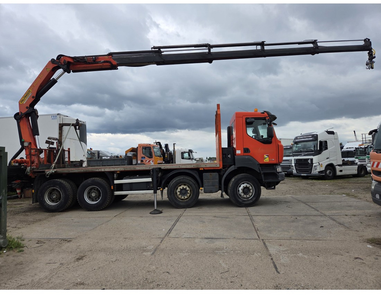 Renault Kerax 430 8X4 Flatbed Crane Palfinger PK26002EH 26 ton 5 Extensions *Retarder - Camion plateau, Camion grue: photos 4 Renault Kerax 430 8X4 Flatbed Crane Palfinger PK26002EH 26 ton 5 Extensions *Retarder - Camion plateau, Camion grue: photos 4