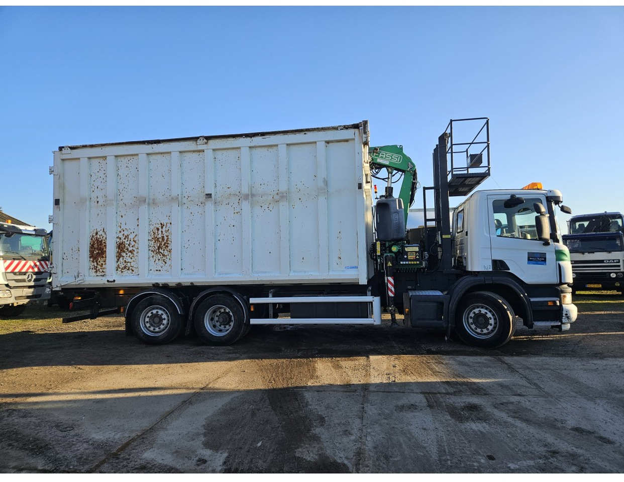 Scania P360 6x2 steering axle lenk Tipper Crane Fassi F175A - Camion benne, Camion grue: photos 4 Scania P360 6x2 steering axle lenk Tipper Crane Fassi F175A - Camion benne, Camion grue: photos 4