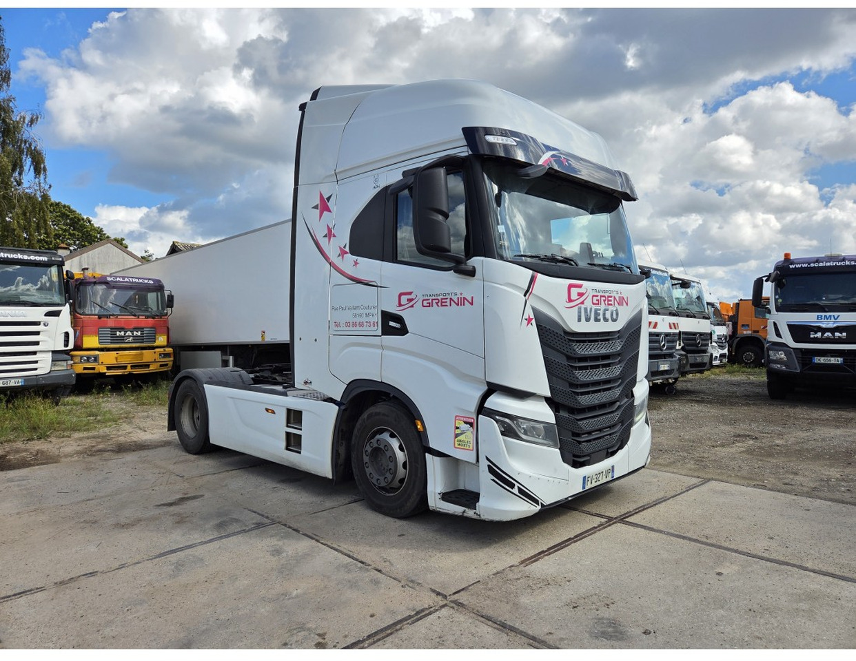 Iveco S-Way 480 4X2 Tractor Unit Retarder Navi ACC Euro 6 - Tracteur routier: photos 5 Iveco S-Way 480 4X2 Tractor Unit Retarder Navi ACC Euro 6 - Tracteur routier: photos 5