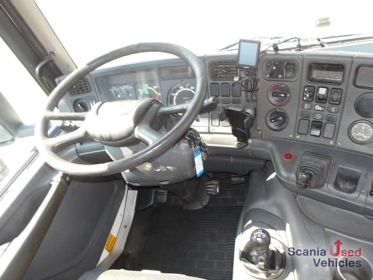 SCANIA P94 - 4X2 - 300 PS - MEIER RATIO AK12T - Camion benne: photos 4 SCANIA P94 - 4X2 - 300 PS - MEIER RATIO AK12T - Camion benne: photos 4