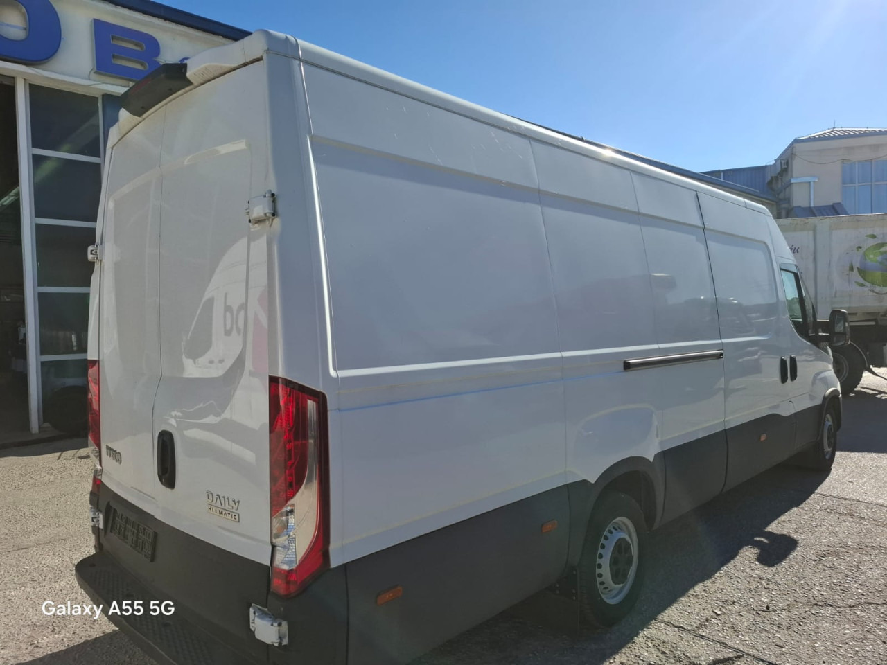 IVECO Daily 35S16V - Transport de personnes: photos 4 IVECO Daily 35S16V - Transport de personnes: photos 4
