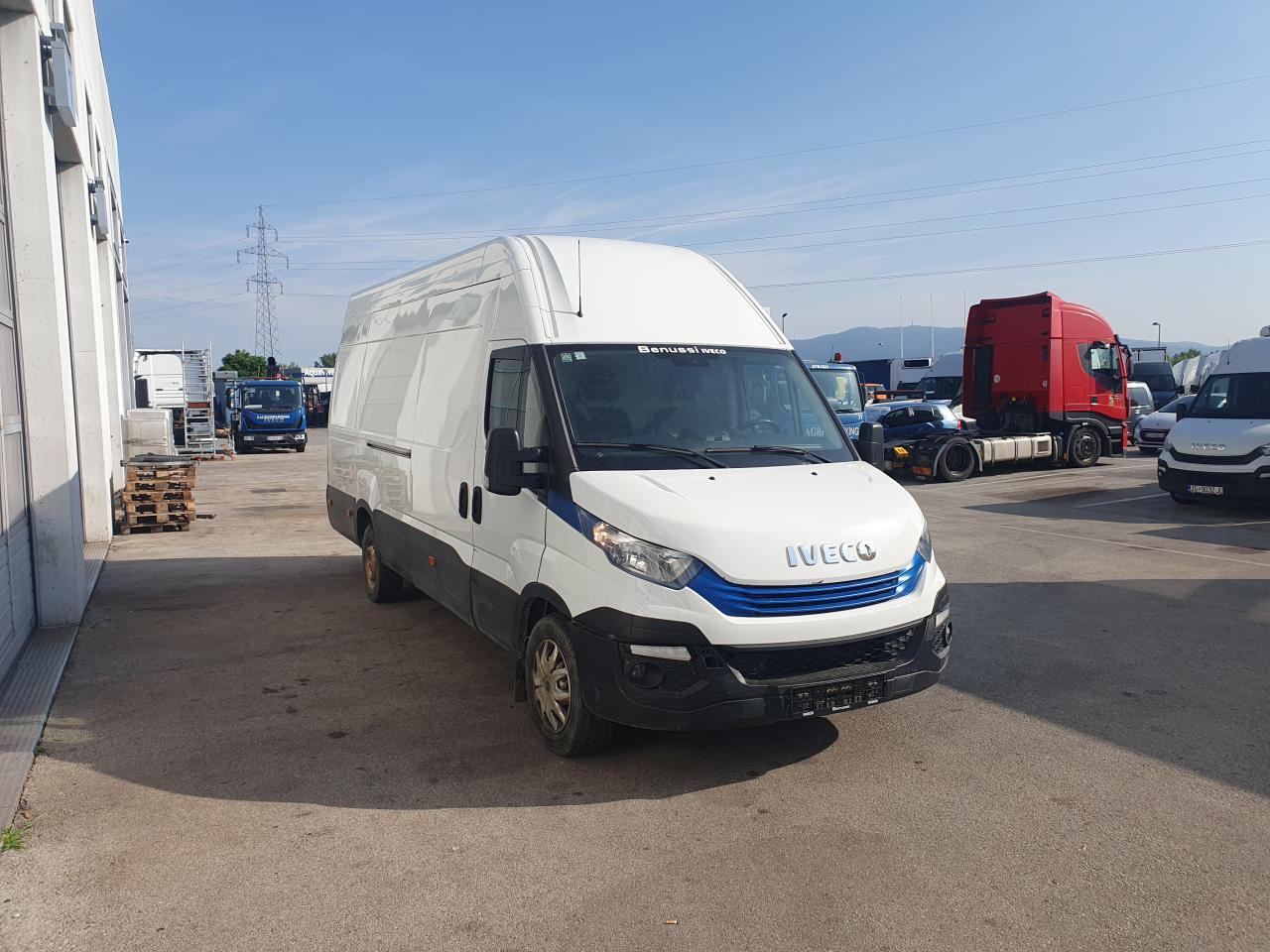 IVECO Daily 35S16V - Véhicule utilitaire frigorifique: photos 2 IVECO Daily 35S16V - Véhicule utilitaire frigorifique: photos 2