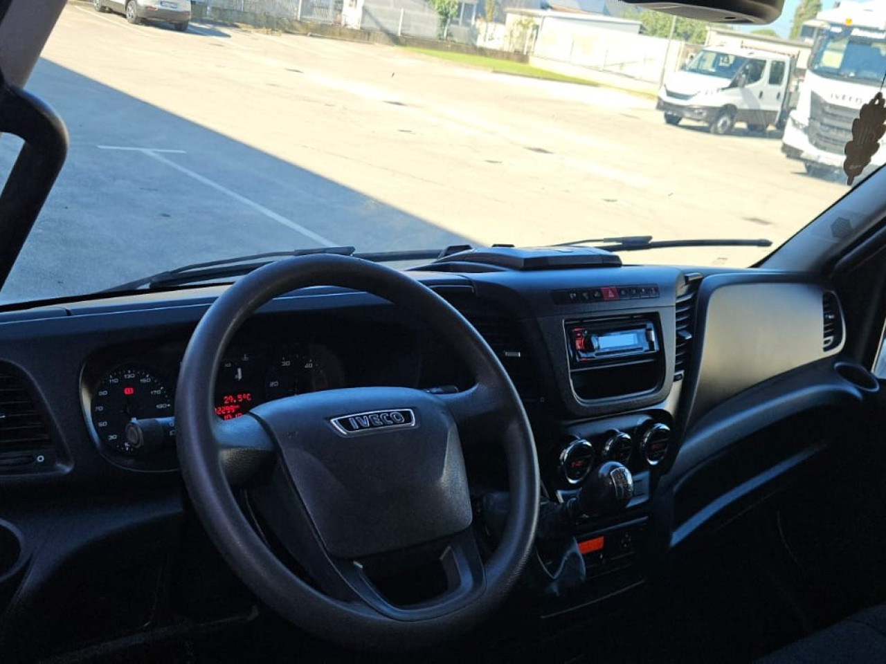 IVECO Daily 65C15 - Transport de personnes: photos 5 IVECO Daily 65C15 - Transport de personnes: photos 5