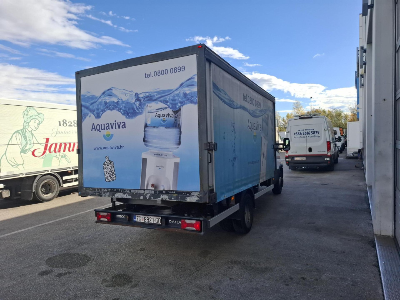 IVECO Daily 70C15 - Véhicule utilitaire plateau baché: photos 4 IVECO Daily 70C15 - Véhicule utilitaire plateau baché: photos 4