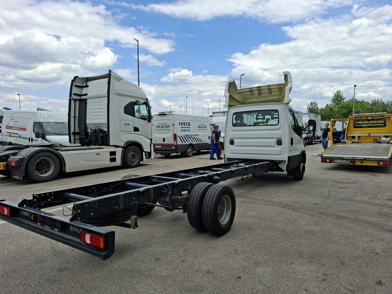 IVECO Daily 70C18H - Châssis cabine: photos 4 IVECO Daily 70C18H - Châssis cabine: photos 4