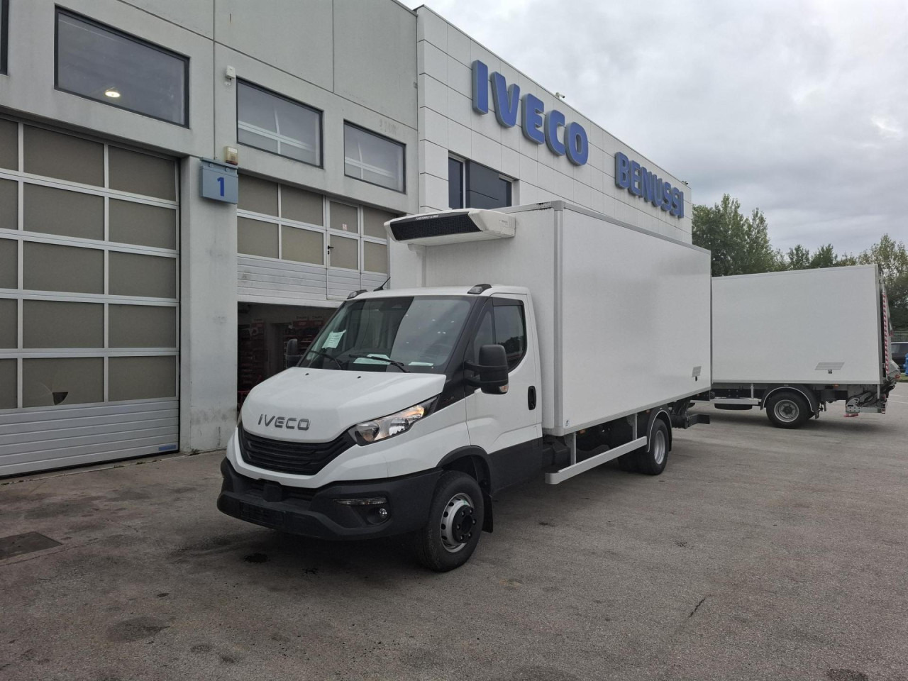 IVECO Daily 70C18H - Véhicule utilitaire frigorifique: photos 1 IVECO Daily 70C18H - Véhicule utilitaire frigorifique: photos 1