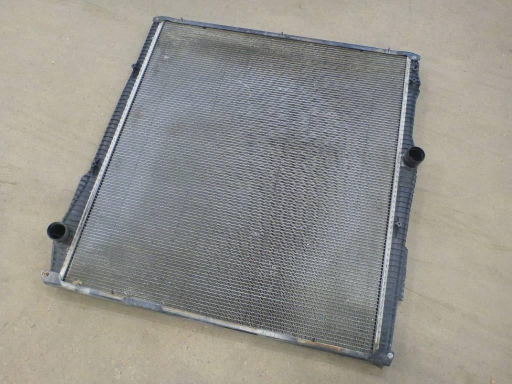 Scania R 580 - Radiateur pour Camion: photos 1 Scania R 580 - Radiateur pour Camion: photos 1