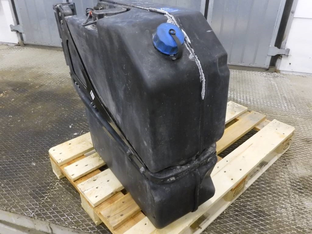 Scania R770 Adblue tank - Frame/ Châssis pour Camion: photos 1 Scania R770 Adblue tank - Frame/ Châssis pour Camion: photos 1