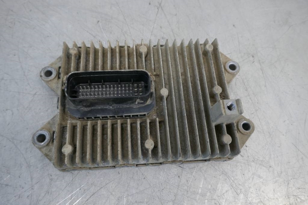 Volvo L 110 G, voe60100012 - Système électrique pour Engins de chantier: photos 1 Volvo L 110 G, voe60100012 - Système électrique pour Engins de chantier: photos 1