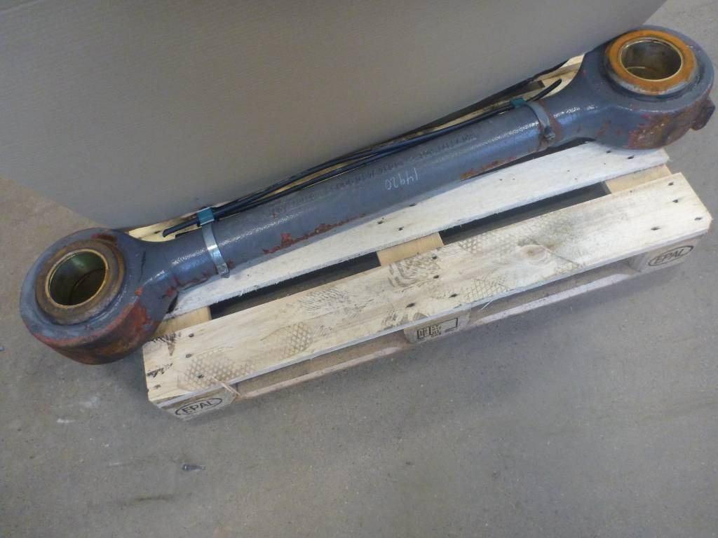 Volvo L 180 H Hundben, voe11093778 - Flèche pour Engins de chantier: photos 1 Volvo L 180 H Hundben, voe11093778 - Flèche pour Engins de chantier: photos 1