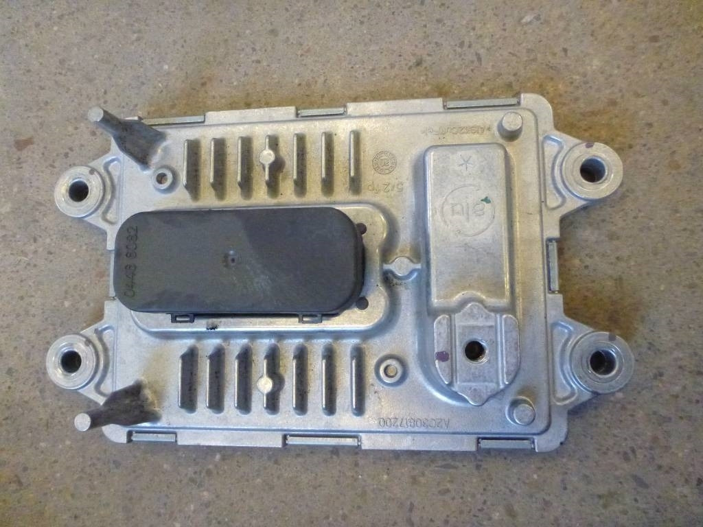 Volvo L 220 E, Motorstyrenhet, 60100015 - Système électrique pour Engins de chantier: photos 1 Volvo L 220 E, Motorstyrenhet, 60100015 - Système électrique pour Engins de chantier: photos 1