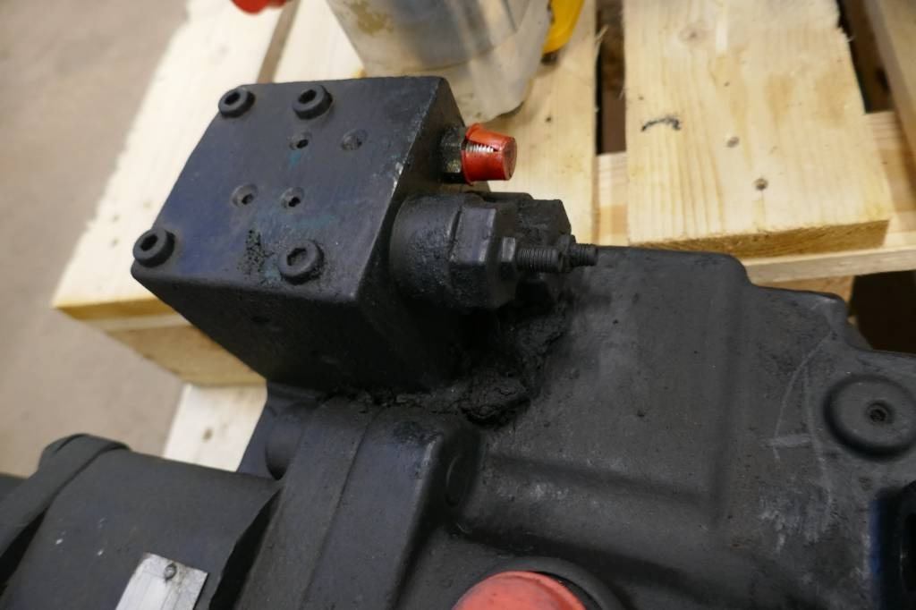 Volvo L250 G, Hydraulikpump voe15172806 - Hydraulique pour Engins de chantier: photos 3 Volvo L250 G, Hydraulikpump voe15172806 - Hydraulique pour Engins de chantier: photos 3