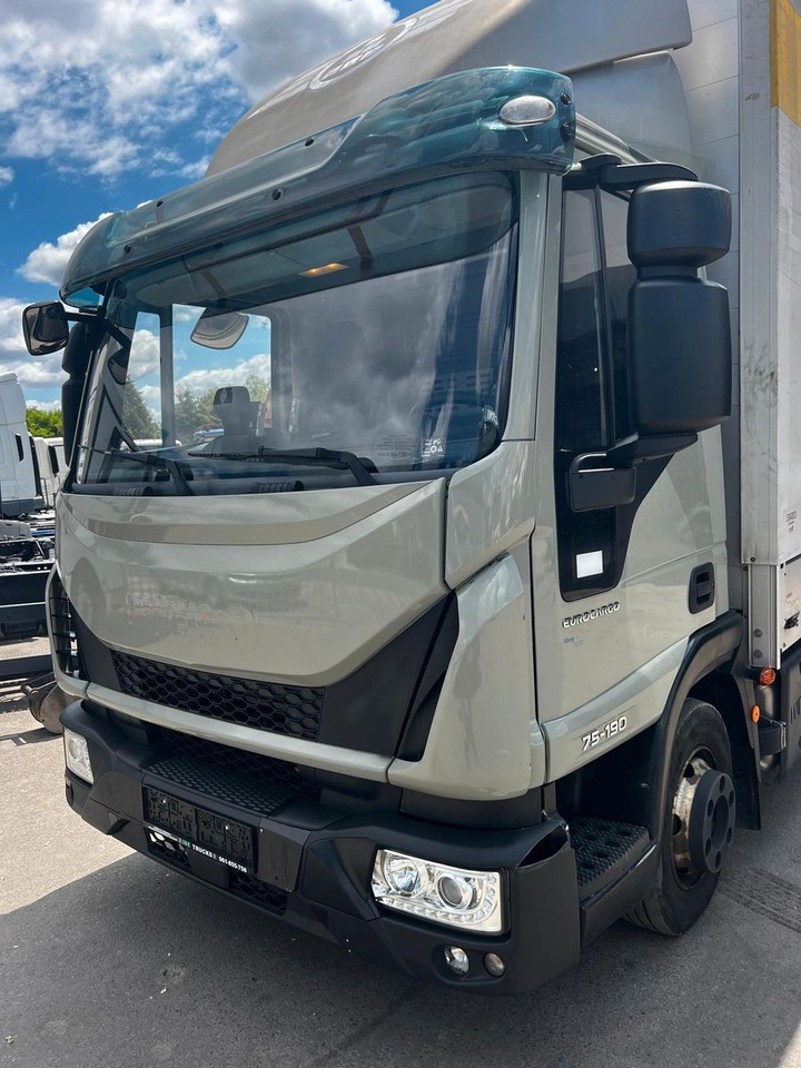 Iveco 75E19 Eurocargo, E6, Ladebordwand - Véhicule utilitaire plateau baché: photos 2 Iveco 75E19 Eurocargo, E6, Ladebordwand - Véhicule utilitaire plateau baché: photos 2