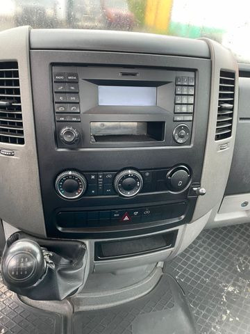 Mercedes-Benz 316 CDI, 5.20m Pritsche - Fourgon plateau: photos 4 Mercedes-Benz 316 CDI, 5.20m Pritsche - Fourgon plateau: photos 4