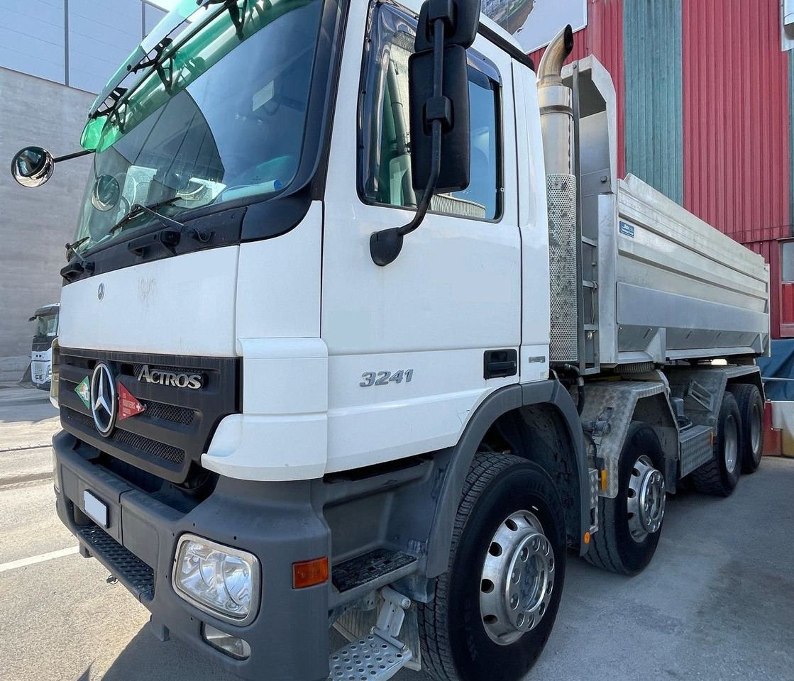 Mercedes-Benz Actros 3241 8x4,E5,Wechselsystem Mischer/Kipper - Camion malaxeur: photos 3 Mercedes-Benz Actros 3241 8x4,E5,Wechselsystem Mischer/Kipper - Camion malaxeur: photos 3