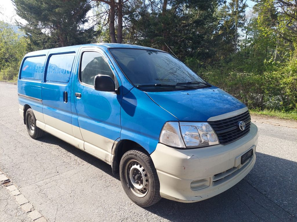 Toyota Hiace D-4D 2.5 4x4, Hochdruck Spülwagen 250bar - Fourgon utilitaire: photos 1 Toyota Hiace D-4D 2.5 4x4, Hochdruck Spülwagen 250bar - Fourgon utilitaire: photos 1