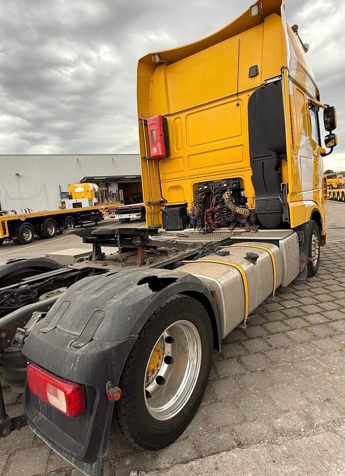 DAF XF460 4x2, Retarder, Euro 6, ALU Felgen - Tracteur routier: photos 3 DAF XF460 4x2, Retarder, Euro 6, ALU Felgen - Tracteur routier: photos 3