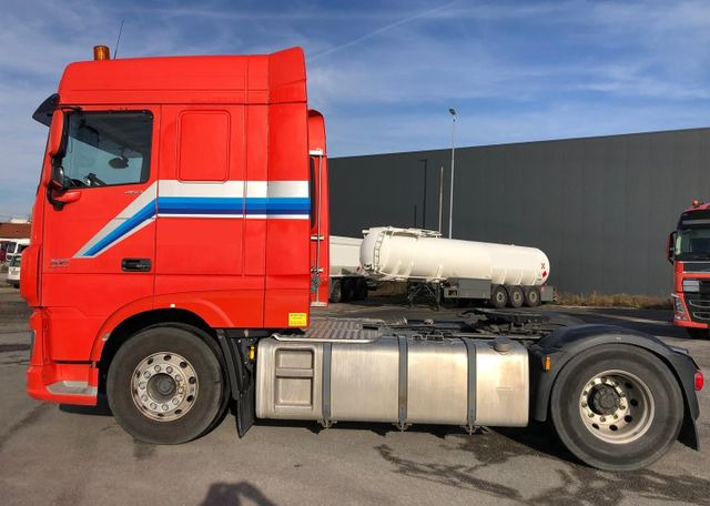 DAF XF460 FT 4x2, Euro 6, ADR, Hydraulik, Retarder - Tracteur routier: photos 5 DAF XF460 FT 4x2, Euro 6, ADR, Hydraulik, Retarder - Tracteur routier: photos 5
