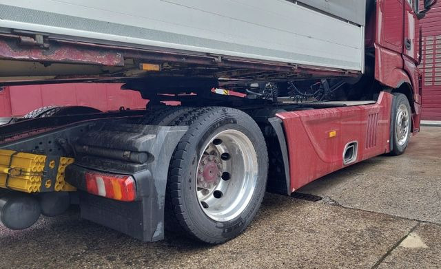 Mercedes-Benz Actros 1848 4x2, E6,Lowliner,verstellbare Sattel - Tracteur routier: photos 4 Mercedes-Benz Actros 1848 4x2, E6,Lowliner,verstellbare Sattel - Tracteur routier: photos 4