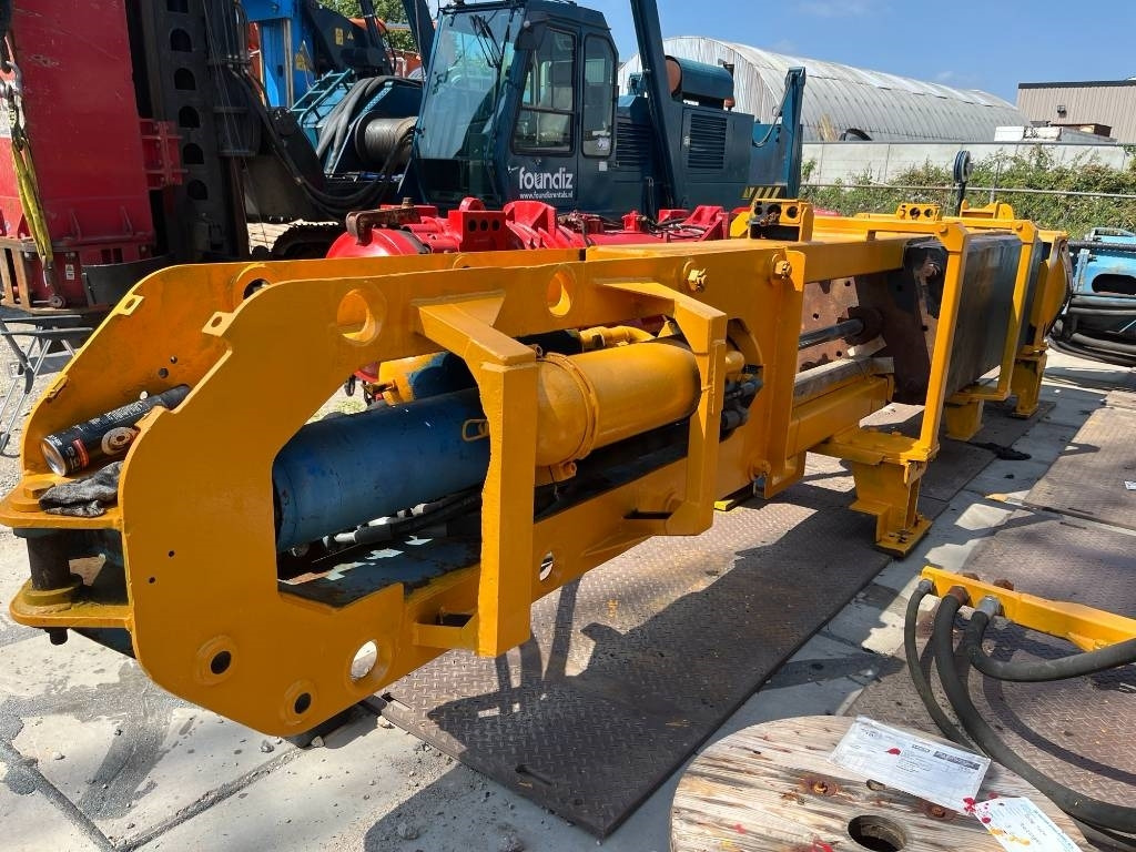 Mât de battage BSP 3/5/7-9: photos 6 Mât de battage BSP 3/5/7-9: photos 6