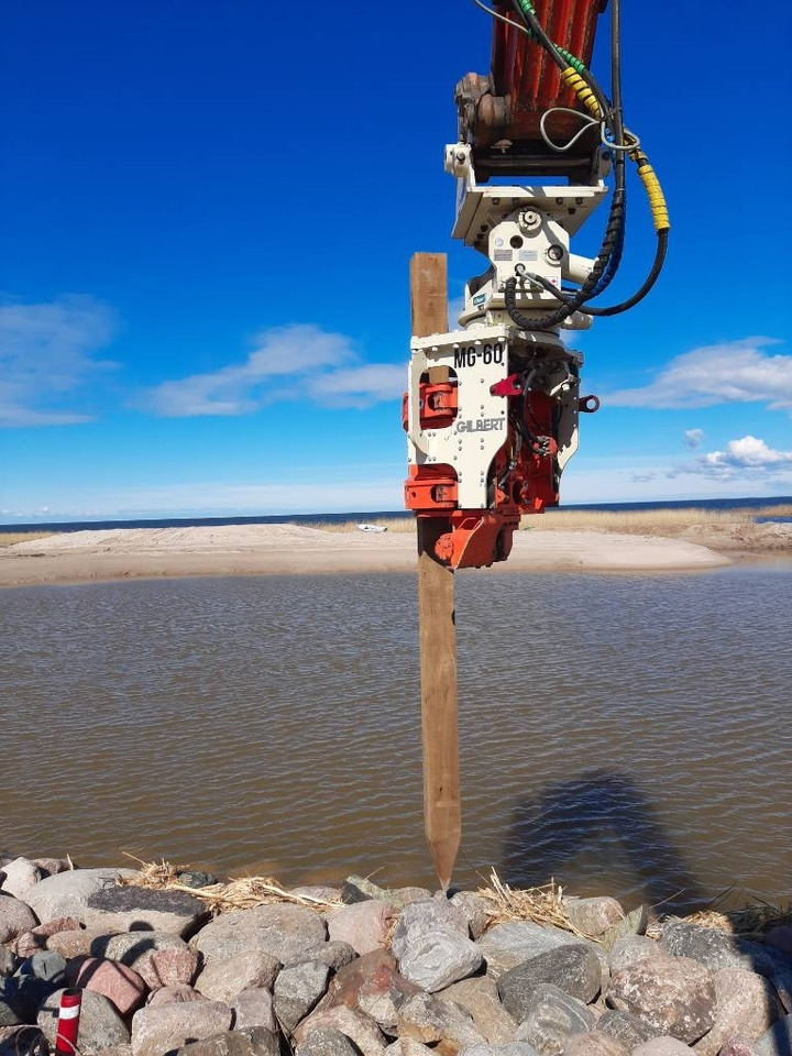 Movax Gilbert Grizzly MG-60 - Mât de battage: photos 2 Movax Gilbert Grizzly MG-60 - Mât de battage: photos 2